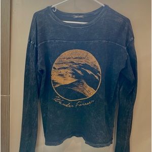 Billabong light weight sweatshirt